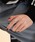 Ray BEAMS�i���C�r�[���X�j�́uOtro Accesorio / ���b�Z�[�W �����O�i�����O�j�v�b�V���o�[