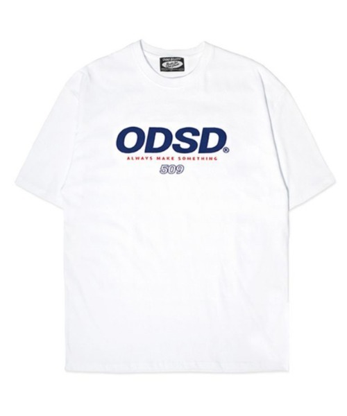 ODD STUDIO（オッドスタジオ）の「【ODD STUDIO】ODSD LOGO T-SHIRT / オッドスタジオ シグネチャー ロゴ Tシャツ（Tシャツ/カットソー・レディース・ホワイト/ブルー/ブラック/ネイビー/パープル/チャコールグレー/ブルーグレー/アイボリー・MEDIUM/LARGE）」の9枚目の写真