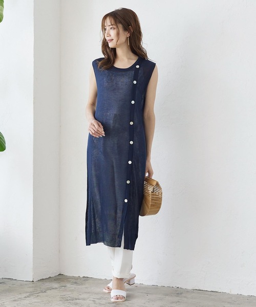 KOBE LETTUCE（コウベレタス）の「ボタンデザインシアーニットチュニック（チュニック・レディース・ブラック/ネイビー/モカ・FREE）」の3枚目の写真