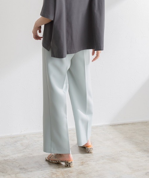 Pierrot（ピエロ）の「スクエアトゥトングサンダル（サンダル・レディース・ブラック/ベージュ/パイソン・LL/S/M/L）」の7枚目の写真