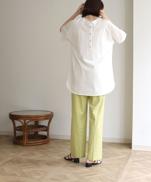 HER CLOSET（ハークローゼット）の「【HERCLOSET】ドライタッチコットン100%バックヘンリーTシャツ（Tシャツ/カットソー・レディース・ホワイト/ブラック/ピンク/ブルー/モカ・M）」の8枚目の写真