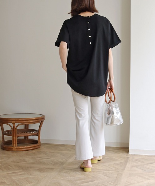 HER CLOSET（ハークローゼット）の「【HERCLOSET】ドライタッチコットン100%バックヘンリーTシャツ（Tシャツ/カットソー・レディース・ホワイト/ブラック/ピンク/ブルー/モカ・M）」の21枚目の写真