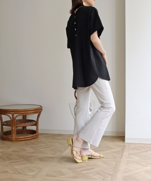 HER CLOSET（ハークローゼット）の「【HERCLOSET】ドライタッチコットン100%バックヘンリーTシャツ（Tシャツ/カットソー・レディース・ホワイト/ブラック/ピンク/ブルー/モカ・M）」の20枚目の写真