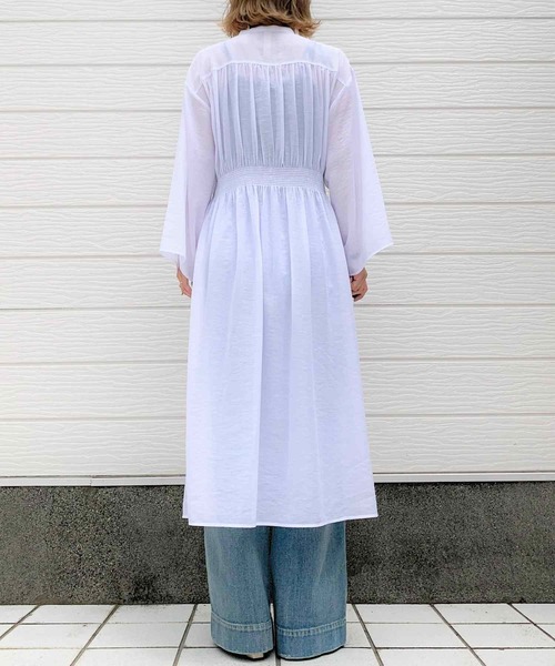 Q（キュー）の「レーヨンボイルギャザーシャツワンピース（シャツワンピース・レディース・ケリー/アイボリー・MEDIUM）」の5枚目の写真