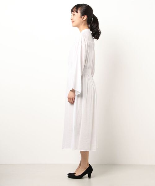 Q（キュー）の「レーヨンボイルギャザーシャツワンピース（シャツワンピース・レディース・ケリー/アイボリー・MEDIUM）」の6枚目の写真