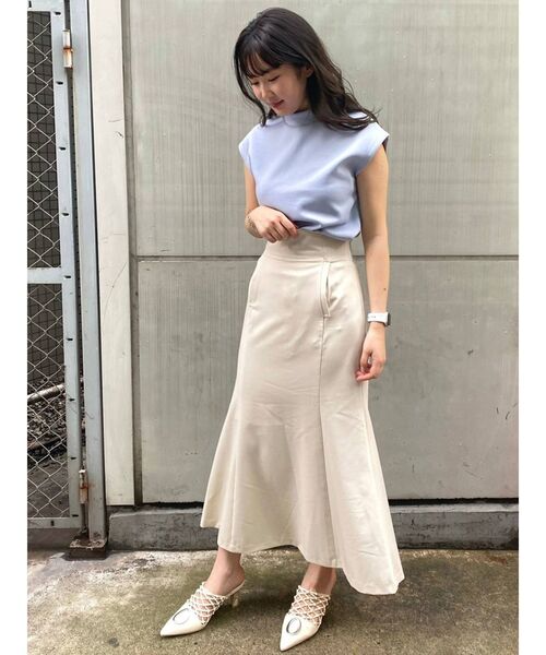 MURUA(ムルーア)の「アシンメトリーマーメイドスカート(スカート・レディース・アイボリー/ダークグレー/ブラック・1/2)」の8枚目の写真