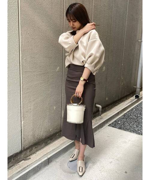 MURUA(ムルーア)の「アシンメトリーマーメイドスカート(スカート・レディース・アイボリー/ダークグレー/ブラック・1/2)」の17枚目の写真