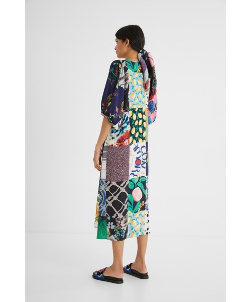 Desigual(デシグアル)の「パッチワーク ミディシャツワンピース(ワンピース・レディース・マルチ・M/L/SS/2L/S)」の3枚目の写真