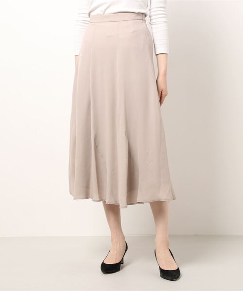 NATURAL BEAUTY BASIC（ナチュラルビューティーベーシック）の「エスカルゴフレアスカート（スカート・レディース・ブラック/ベージュ/ワイン・MEDIUM/SMALL/X-SMALL）」の5枚目の写真