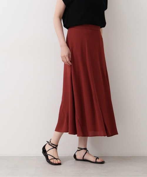 NATURAL BEAUTY BASIC（ナチュラルビューティーベーシック）の「エスカルゴフレアスカート（スカート・レディース・ブラック/ベージュ/ワイン・MEDIUM/SMALL/X-SMALL）」の19枚目の写真