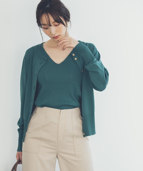 Andemiu(アンデミュウ)の「【多機能】キンボタンカーディガン956808(ニット/セーター・レディース・ベージュ/グリーン/ネイビー・FREE)」の4枚目の写真