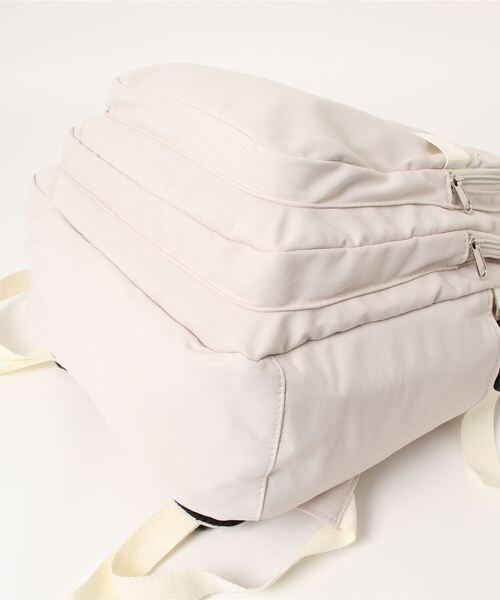 ammy.（エイミードット）の「【 ammy. / エイミードット 】 大容量 ロゴ ベーシック バックパック リュック（バックパック/リュック・レディース・グレイッシュベージュ/ブラック/ブラック系その他/ブラック系その他2/パープル/ライトベージュ/ホワイト系その他/グリーン/オフホワイト・FREE）」の12枚目の写真