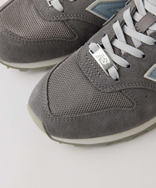 NEW BALANCE(ニューバランス)の「【New Balance】スニーカー/WL996(スニーカー・レディース・グレー/ブラック・36/37/38)」の4枚目の写真