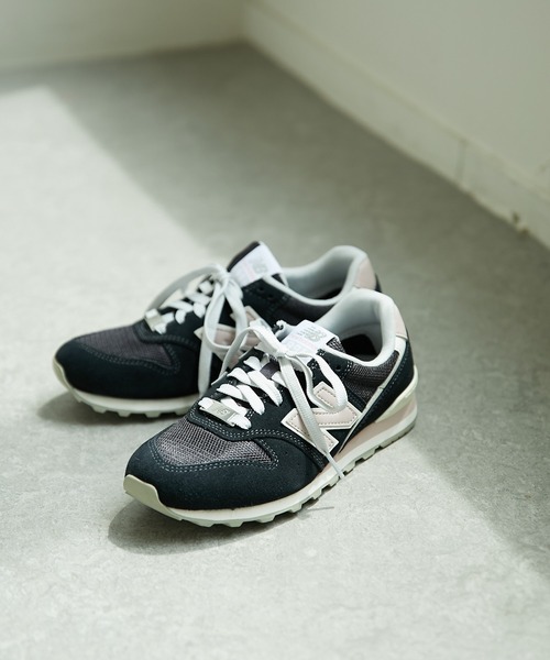 NEW BALANCE(ニューバランス)の「【New Balance】スニーカー/WL996(スニーカー・レディース・グレー/ブラック・36/37/38)」の17枚目の写真