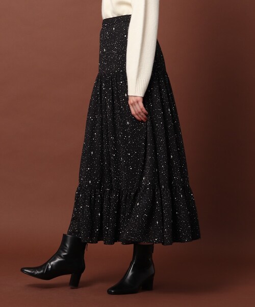 DRESSTERIOR（ドレステリア）の「◆【CLASSY.12月号掲載】スターリープリントティアードスカート（スカート・レディース・ブラック系・38/36）」の11枚目の写真