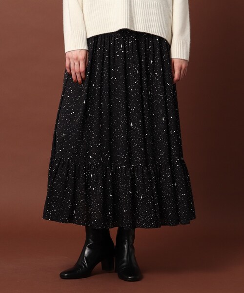 DRESSTERIOR（ドレステリア）の「◆【CLASSY.12月号掲載】スターリープリントティアードスカート（スカート・レディース・ブラック系・38/36）」の5枚目の写真