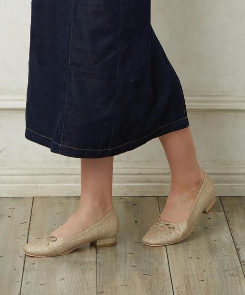 Allamanda（アラマンダ）の「バイカラーヒールバレエシューズ（パンプス・レディース・ゴールド/その他18/アイボリー系3/ブラック系その他2・M/L）」の4枚目の写真