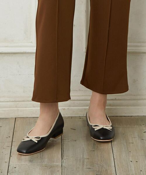 Allamanda（アラマンダ）の「バイカラーヒールバレエシューズ（パンプス・レディース・ゴールド/その他18/アイボリー系3/ブラック系その他2・M/L）」の2枚目の写真