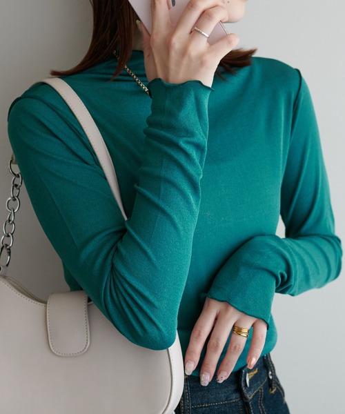 DISCOAT（ディスコート）の「【ZOZO限定】シアーネットタートルプルオーバー（Tシャツ/カットソー・レディース・ブルー/ブラック/ホワイト/グレー/パープル/グリーン系その他2/ブルー系その他/パープル系その他/ブラウン/グリーン/オレンジ/ブルー系その他2/ピンク・FREE）」の5枚目の写真