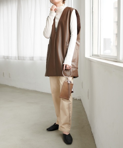 DISCOAT（ディスコート）の「【ZOZO限定】シアーネットタートルプルオーバー（Tシャツ/カットソー・レディース・ブルー/ブラック/ホワイト/グレー/パープル/グリーン系その他2/ブルー系その他/パープル系その他/ブラウン/グリーン/オレンジ/ブルー系その他2/ピンク・FREE）」の17枚目の写真