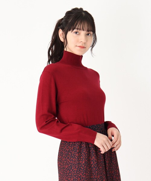 SOUP（スープ）の「◆【洗える/吸湿発熱　ソリストヒート(R)】 あったかハイネックニット（ニット/セーター・レディース・チャコールグレー/ダークグリーン/オフホワイト/ライトグリーン/ベビーピンク/レッド系1/ゴールド系2/サンドベージュ/ブラック/ライトグレー・11/15 /13/09/07）」の9枚目の写真