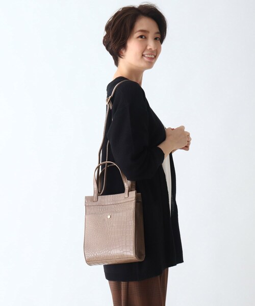 DRESKIP(ドレスキップ)の「◆縦長クロコ型押しショルダー(ショルダーバッグ・レディース・ブラック/ベージュ/ピンク系・00)」の11枚目の写真