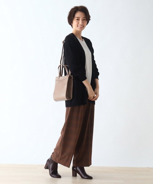 DRESKIP(ドレスキップ)の「◆縦長クロコ型押しショルダー(ショルダーバッグ・レディース・ブラック/ベージュ/ピンク系・00)」の9枚目の写真