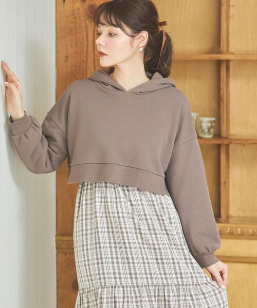 MAJESTIC LEGON（マジェスティックレゴン）の「ショート丈フーディー（パーカー・レディース・ベージュ/アイボリー/モカ・SMALL/MEDIUM）」の22枚目の写真