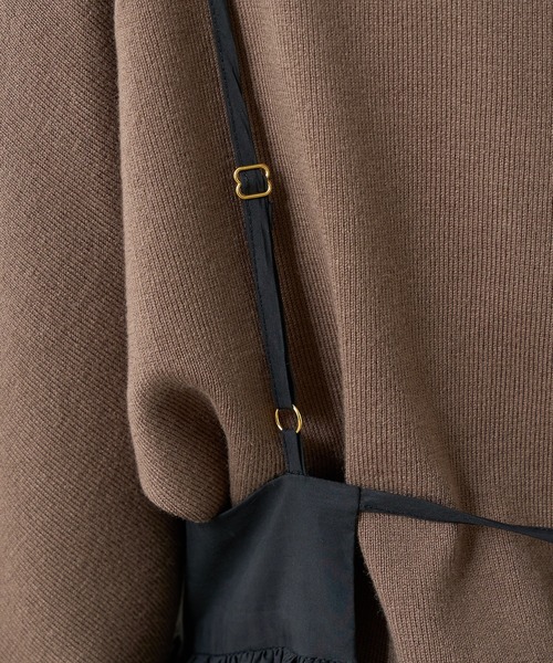 Omekashi（オメカシ）の「サスペンダー付タフタギャザースカート（スカート・レディース・ブラック/ベージュ・FREE）」の4枚目の写真