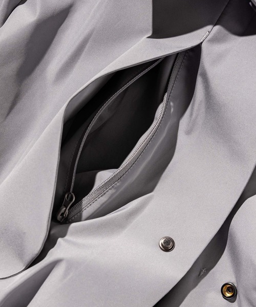 +phenix(プラスフェニックス)の「直営店・EC限定アイテム LEON 11月号掲載 +phenix GORE-TEX INFINIUM soutein collar coat(ステンカラーコート・メンズ・ブラック/ベージュ/グレー・S/M/L/XL)」の10枚目の写真