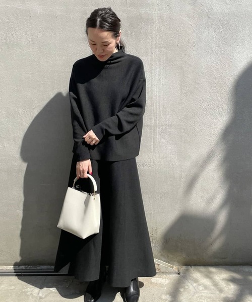 BEARDSLEY（ビアズリー）の「セットアップでもきられる　少しハリがあってきちんと感のでるボトルネックプルオーバー（Tシャツ/カットソー・レディース・ブラック/ベージュ・FREE）」の16枚目の写真