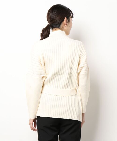 KOBE LETTUCE（コウベレタス）の「ポンチョ風リブニット[C5688]（ニット/セーター・レディース・イエロー系/アイボリー/ラベンダー・FREE）」の4枚目の写真
