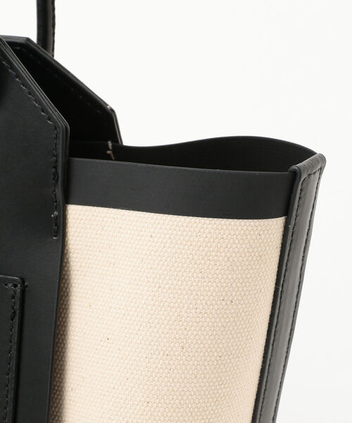 Ray BEAMS（レイビームス）の「YAHKI / キャンバス レザー バッグ（トートバッグ・レディース・ブラック・ONE SIZE）」の6枚目の写真