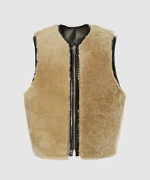 Our Legacy（アワーレガシー）の「REVERSIBLE SHEARLING VEST