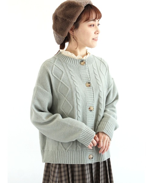 ehka sopo（エヘカソポ）の「ケーブル編みクルーネックカーディガン（カーディガン/ボレロ・レディース・キナリ/チャコール/ベージュ/ミント・ﾌﾘ-）」の9枚目の写真