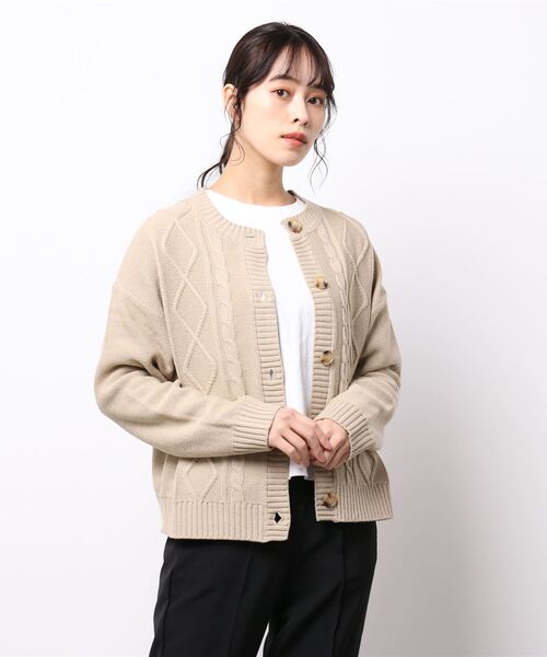ehka sopo（エヘカソポ）の「ケーブル編みクルーネックカーディガン（カーディガン/ボレロ・レディース・キナリ/チャコール/ベージュ/ミント・ﾌﾘ-）」の13枚目の写真