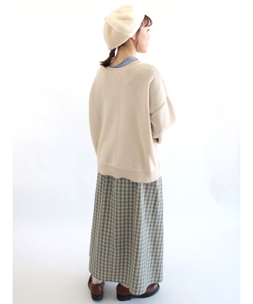 ehka sopo（エヘカソポ）の「ケーブル編みクルーネックカーディガン（カーディガン/ボレロ・レディース・キナリ/チャコール/ベージュ/ミント・ﾌﾘ-）」の17枚目の写真