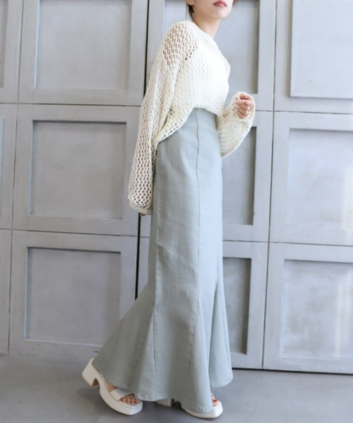 moment+(モーメントプラス)の「ストレッチデニム&ツイル ハイウエストマーメイドスカート(デニムスカート・レディース・ブラック/オフホワイト/カーキ/サックスブルー/インディゴブルー/ブラック系その他/グレイッシュベージュ・S/M/L)」の15枚目の写真