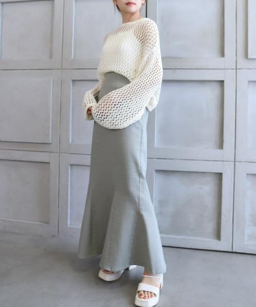 moment+(モーメントプラス)の「ストレッチデニム&ツイル ハイウエストマーメイドスカート(デニムスカート・レディース・ブラック/オフホワイト/カーキ/サックスブルー/インディゴブルー/ブラック系その他/グレイッシュベージュ・S/M/L)」の16枚目の写真