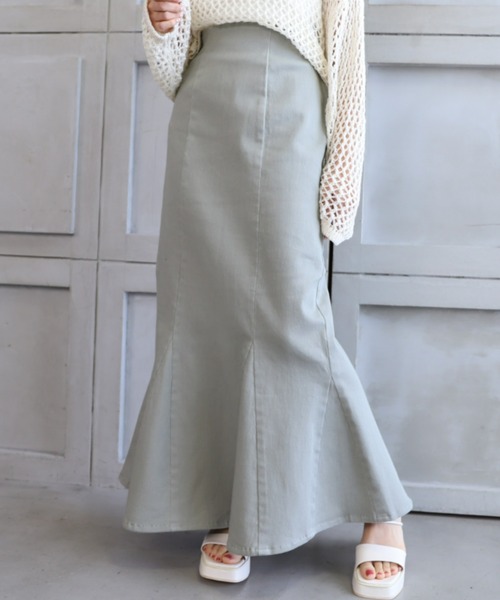 moment+(モーメントプラス)の「ストレッチデニム&ツイル ハイウエストマーメイドスカート(デニムスカート・レディース・ブラック/オフホワイト/カーキ/サックスブルー/インディゴブルー/ブラック系その他/グレイッシュベージュ・S/M/L)」の12枚目の写真