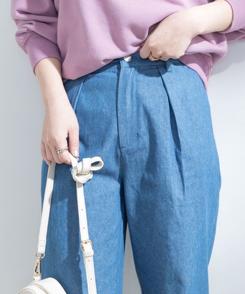 F by ROSSO（エフバイロッソ）の「F by ROSSO　デニムタックストレートパンツ（デニムパンツ・レディース・ホワイト/インディゴブルー・38/36）」の15枚目の写真