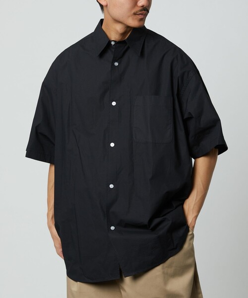 FREAK'S STORE(フリークスストア)の「WEB限定 Relax Fit リラックスフィット ショートスリーブ レギュラーカラーシャツ/クレリックシャツ(シャツ/ブラウス・メンズ・サックスブルー/ブラック/グレイッシュベージュ/ブルー系その他/ブルー系その他2/オリーブ/ストライプ/ホワイト・LARGE/SMALL/MEDIUM)」の20枚目の写真