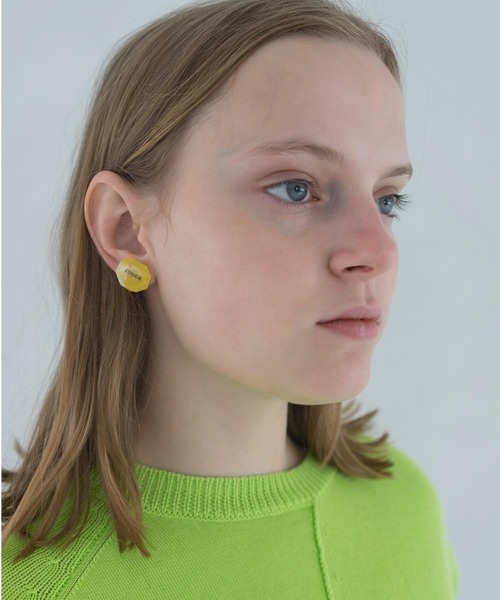 ZUCCa（ズッカ）の「MARINE PLASTIC ACC/ピアス（ピアス（両耳用）・レディース・ホワイト/ライトブルー/パープル/イエロー/オレンジ/ブルー・FREE）」の5枚目の写真