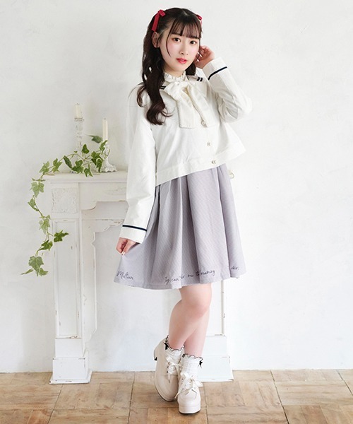 Melteen（メルティーン）の「【Melteen】肩フリル裾ロゴジャンパー