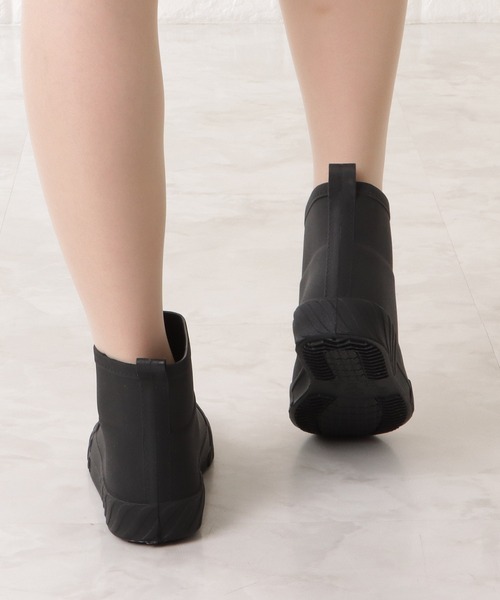 Lace Ladies（レースレディース）の「ショート丈サイドカットシンプルレインブーツ（レインシューズ・レディース・アイボリー/ブラック・23/22.5/24/23.5/24.5/25）」の17枚目の写真