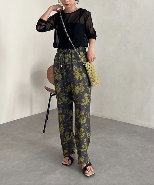 CAPRICIEUX LE'MAGE(カプリシューレマージュ)の「カラーフラワーパンツ(その他パンツ・レディース・チャコールグレー/グリーン・FREE)」の12枚目の写真