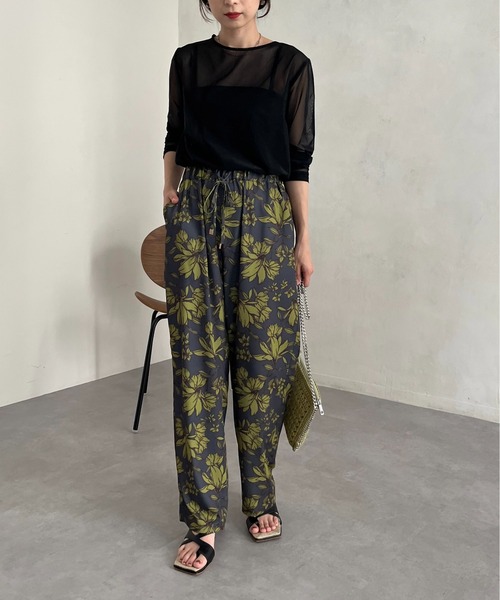 CAPRICIEUX LE'MAGE(カプリシューレマージュ)の「カラーフラワーパンツ(その他パンツ・レディース・チャコールグレー/グリーン・FREE)」の16枚目の写真