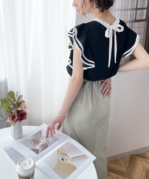 mily bilet(ミウィビレット)の「【mily bilet】華奢魅せ♪甘すぎないパイピング配色バックリボンラッフル袖ブラウス(シャツ/ブラウス・レディース・ブラック/ベージュ/アイボリー/ラベンダー・SMALL/MEDIUM/LARGE)」の5枚目の写真