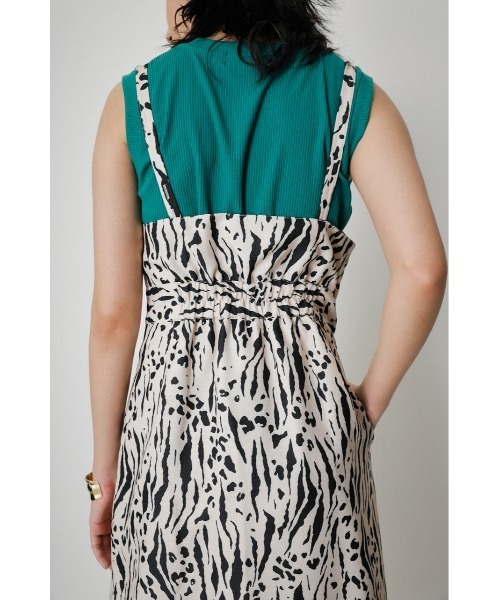 AZUL by moussy（アズールバイマウジー）の「ZEBRA PATTERN SLIT