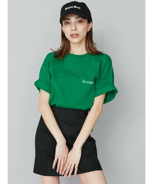 EVRIS（エヴリス）の「SUNNY GRAPHIC BIG Tシャツ（Tシャツ/カットソー・レディース・ホワイト/ブラック/グリーン・FREE）」の20枚目の写真